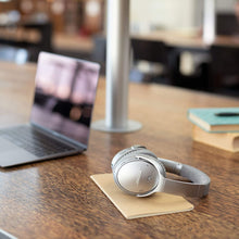 Load image into Gallery viewer, Bose QuietComfort 35 II Wireless Bluetooth Headphones,